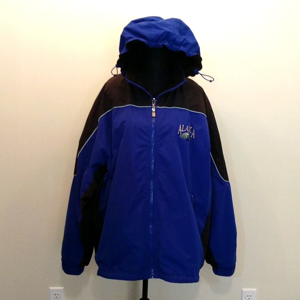 Reversible Alaska Coat Size 2XL with‎ fleece lining